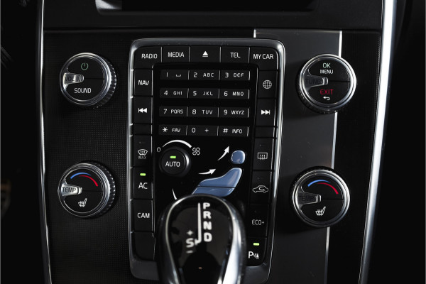 Volvo V60 2.0 T4 190 PK Business Sport - Automaat Org. NL. | S/K-Dak | Adapt. Cruise | Stoelverw. | Afn. Trekhaak | PDC | Camera | NAV | ECC | LM 18" |