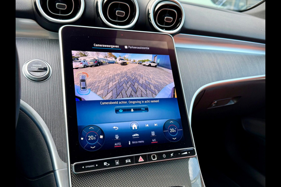 Mercedes-Benz C-Klasse 200 Luxury Line, 1e eigenaar, NAP, CarPlay, Leder, DISTRONIC, 18 inch