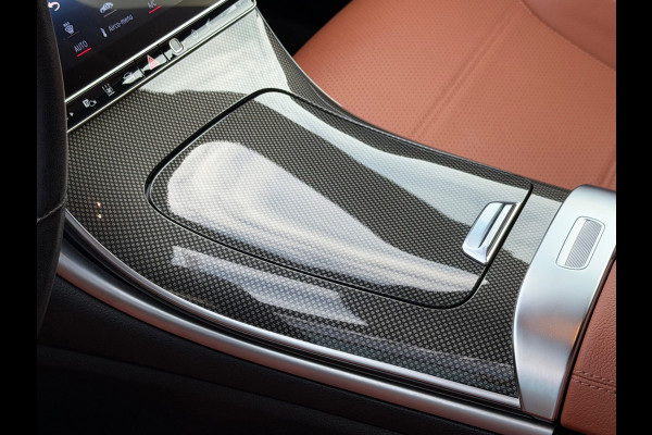Mercedes-Benz C-Klasse 200 Luxury Line, 1e eigenaar, NAP, CarPlay, Leder, DISTRONIC, 18 inch