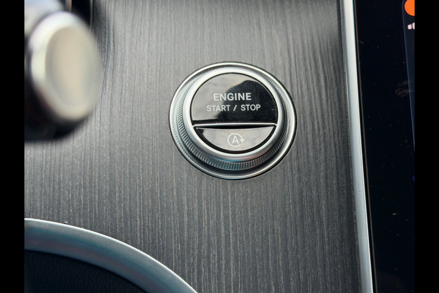 Mercedes-Benz C-Klasse 200 Luxury Line, 1e eigenaar, NAP, CarPlay, Leder, DISTRONIC, 18 inch