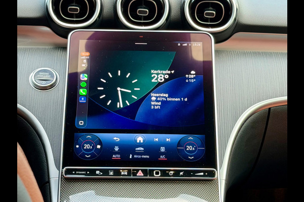 Mercedes-Benz C-Klasse 200 Luxury Line, 1e eigenaar, NAP, CarPlay, Leder, DISTRONIC, 18 inch