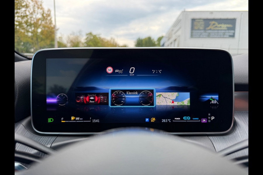 Mercedes-Benz C-Klasse 200 Luxury Line, 1e eigenaar, NAP, CarPlay, Leder, DISTRONIC, 18 inch