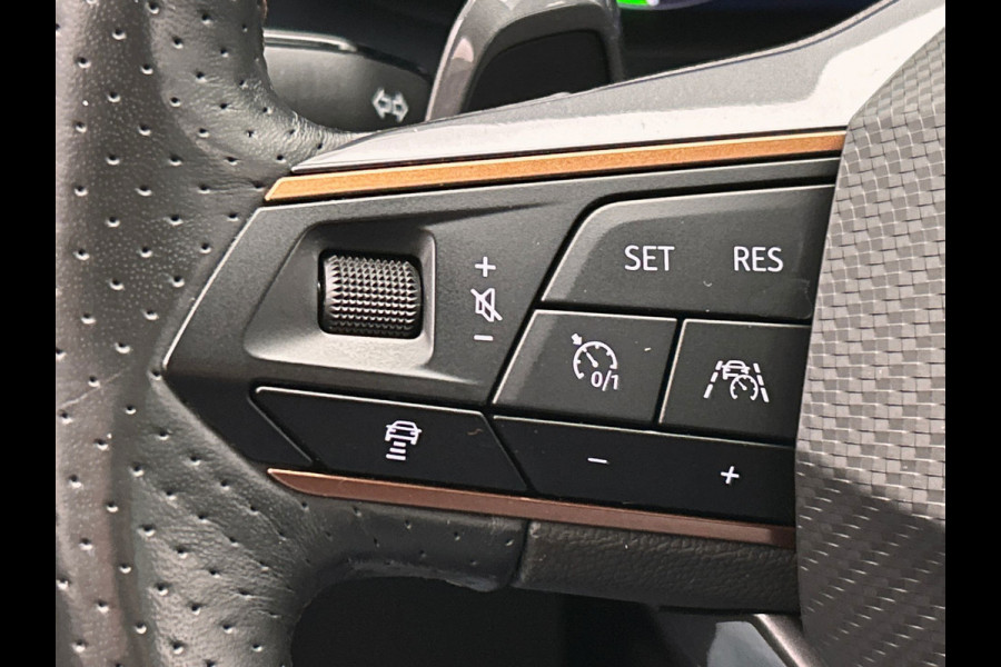 CUPRA Formentor 1.4 e-Hybrid VZ Copper Edition | Plug-in | Trekhaak | Stoel/Stuur Verwarming | Adapt.Cruise/Control | Virtual |