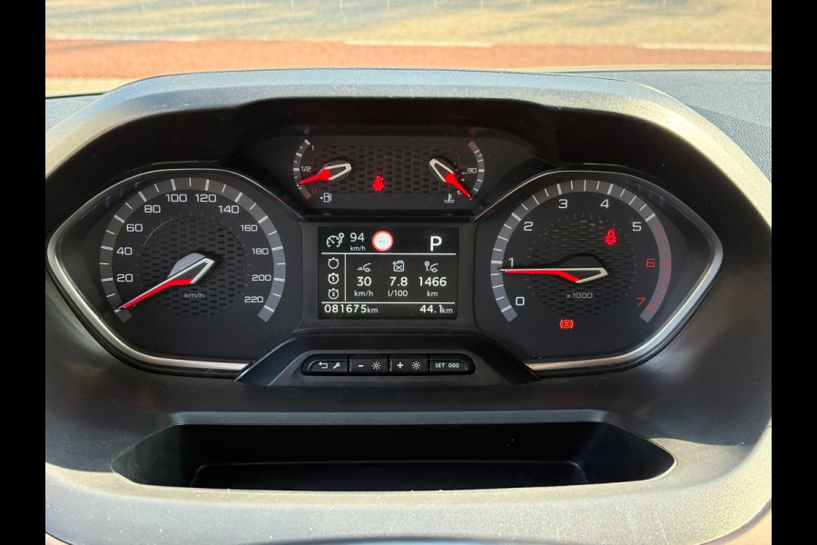 Peugeot Rifter 1.2 Puretech GT-Line AUTOMAAT,TREKHAAK