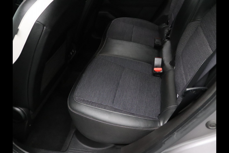 Renault Captur 145pk E-Tech full hybrid techno Automaat Camera | Cruise | Navi | Parkeersens. v+a