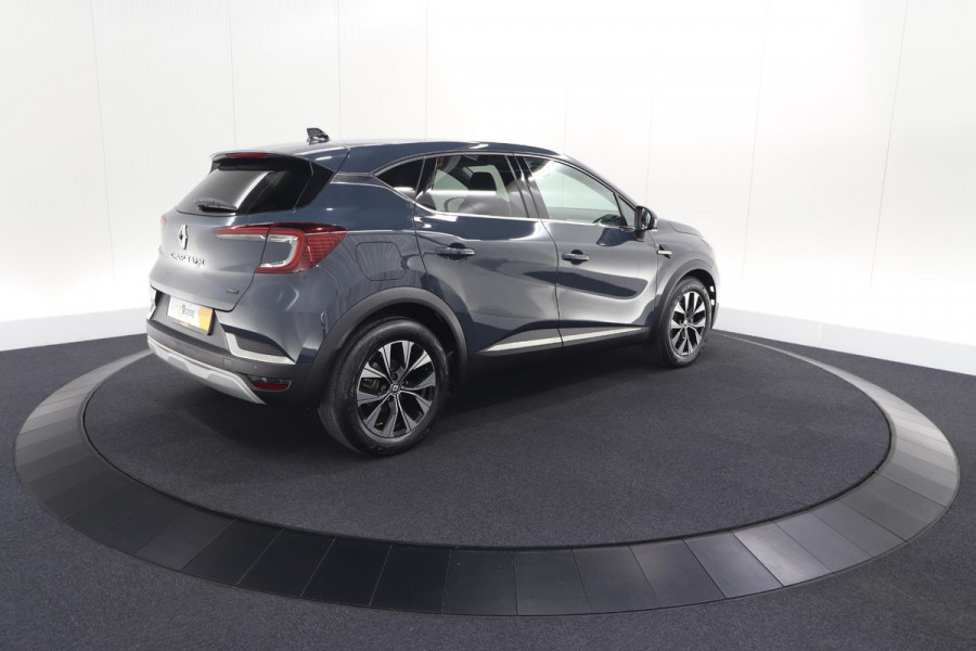 Renault Captur 1.6 E-Tech full hybrid 145 techno | Camera | Navigatie | Parkeersensoren | Apple Carplay