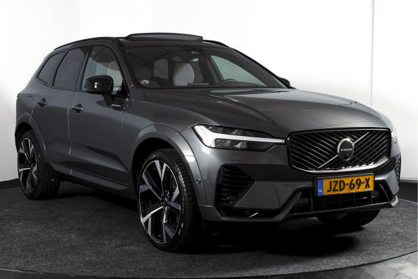 Volvo XC60 2.0 T8 Plug-in hybrid AWD Ultra Dark Org. NL. | Forest Lake | S/K-Panodak | Adapt. Cruise | Stoel-+Stuurverw. | PDC | 360 Camera | NAV + App. Connect | ECC | Elek. Klep | LM 22" |