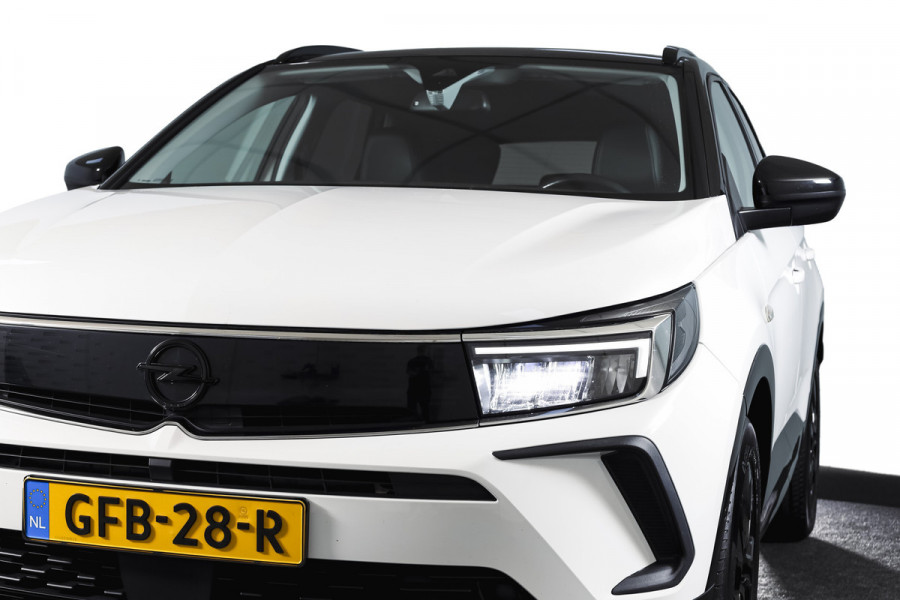 Opel Grandland 1.2 Turbo 130 PK GS Line - Automaat | Cruise | Winterpakket | PDC | Camera | NAV + App. Connect | ECC | DAB | LM 18" |