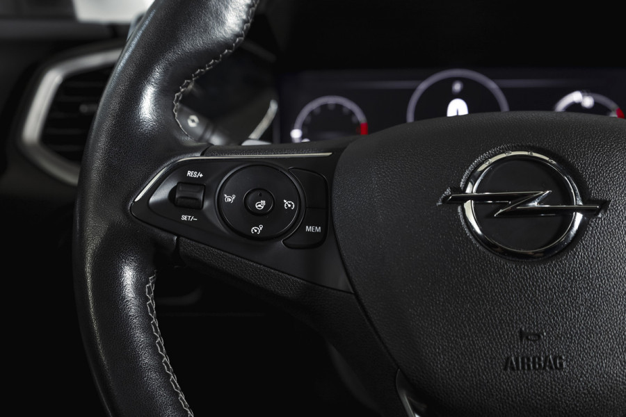 Opel Grandland 1.2 Turbo 130 PK GS Line - Automaat | Cruise | Winterpakket | PDC | Camera | NAV + App. Connect | ECC | DAB | LM 18" |