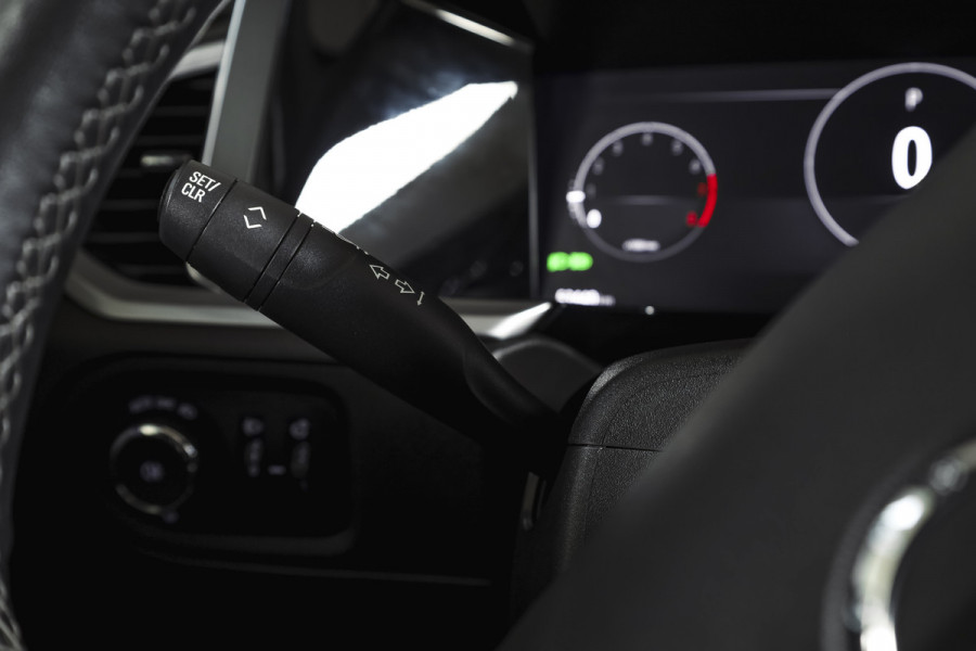 Opel Grandland 1.2 Turbo 130 PK GS Line - Automaat | Cruise | Winterpakket | PDC | Camera | NAV + App. Connect | ECC | DAB | LM 18" |