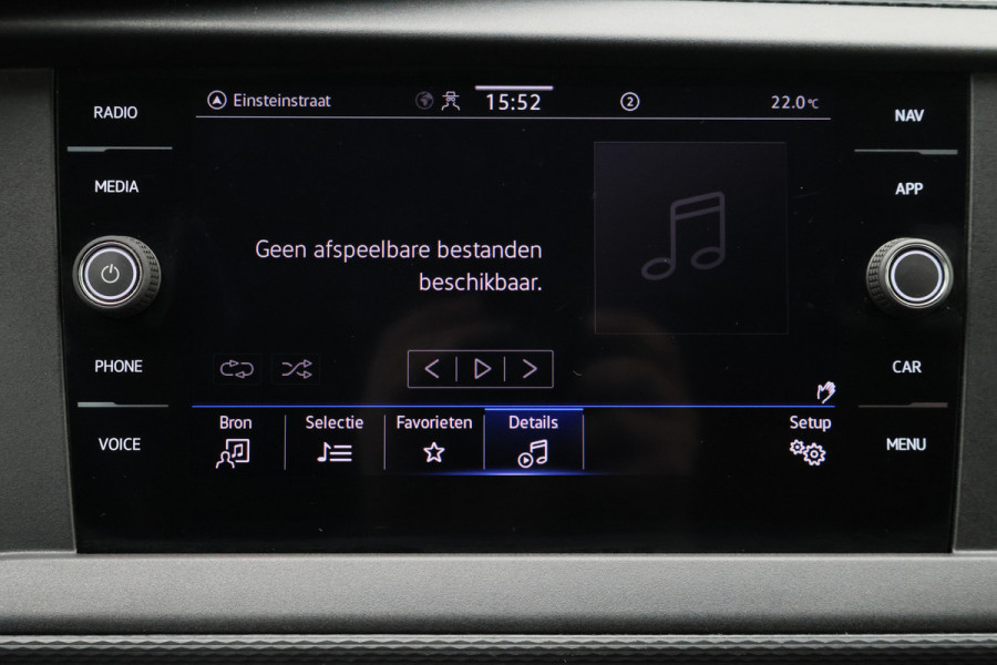 Volkswagen Transporter 2.0 TDI L2H1 28 150PK Trekhaak, Apple Carplay, DAB, Cruise, PDC