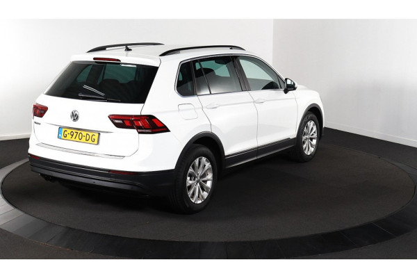 Volkswagen Tiguan 1.5 TSI Comfortline - Navi - Parkeerhulp - Climate - Org.NL