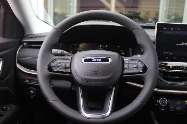Jeep Compass 4xe 240PK Plug-in Hybrid ELECTRIC UPLAND | LAGE KM STAND! | NAVIGATIE | DRAADLOZE APPLE CARPLAY/ANDROID AUTO | DRAADLOZE TELEFOONLADER | ALL SEASON BANDEN | KEYLESS ENTRY/START | ADAPTIVE CRUISE CONTROL | FULL LED KOPLAMPEN | 17" LICHTMETALEN VELGEN | CLIMATE CONTROL | DAB+ RADIO |
