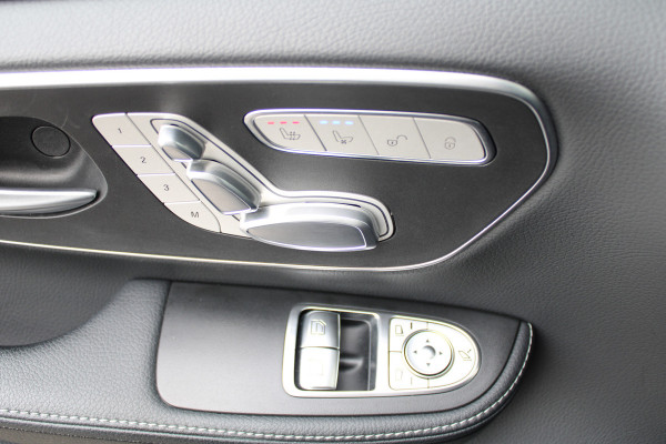 Mercedes-Benz V-Klasse 300d / AMG / 4-Matic / DC / Luchtvering / Pano / Elec Stoelen / Burmester / Vol Opties / NIEUWSTAAT.