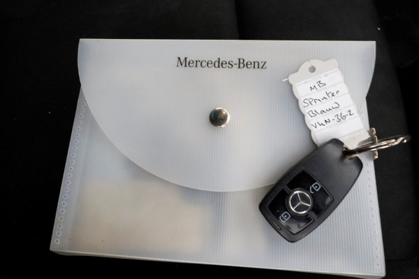 Mercedes-Benz Sprinter 311 CDI 115pk E6 RWD Bakwagen met achterdeuren 2-Persoons 06-2021