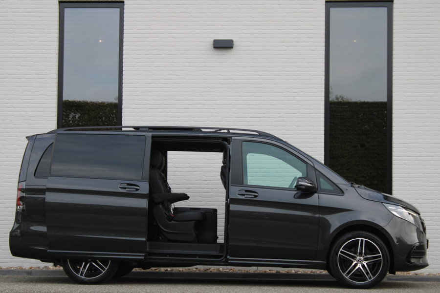 Mercedes-Benz V-Klasse 300d / AMG / 4-Matic / 7-Persoons / Luchtvering / Pano / Elec Stoelen / Burmester / Vol Opties / NIEUWSTAAT.