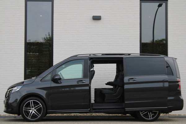 Mercedes-Benz V-Klasse 300d / AMG / 4-Matic / 7-Persoons / Luchtvering / Pano / Elec Stoelen / Burmester / Vol Opties / NIEUWSTAAT.