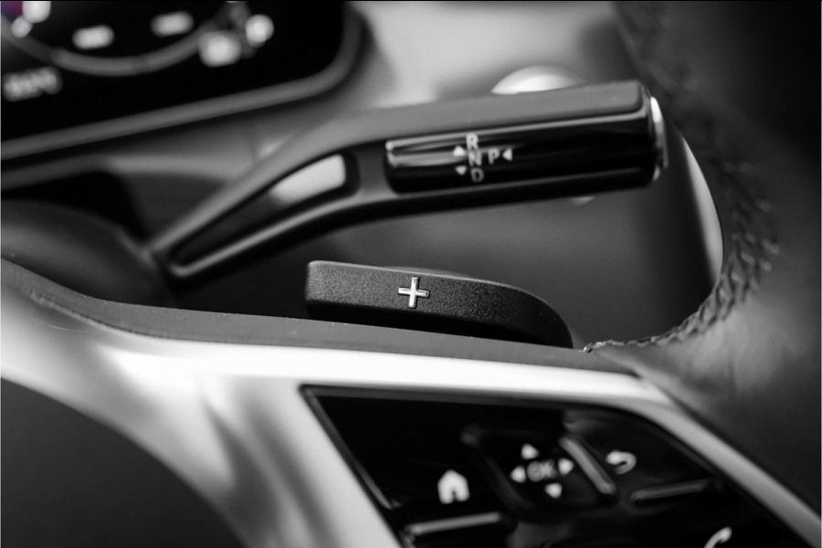 Mercedes-Benz C-Klasse 180 Luxury Line Avantgarde Pano Leder Camera Matrix LED