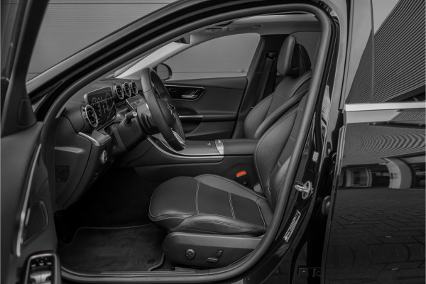 Mercedes-Benz C-Klasse 180 Luxury Line Avantgarde Pano Leder Camera Matrix LED