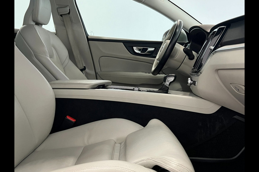 Volvo V60 2.0 D3 / BTW / CarPlay / Memory / Leder / Keyless