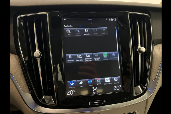 Volvo V60 2.0 D3 / BTW / CarPlay / Memory / Leder / Keyless