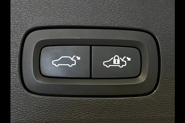 Volvo V60 2.0 D3 / BTW / CarPlay / Memory / Leder / Keyless