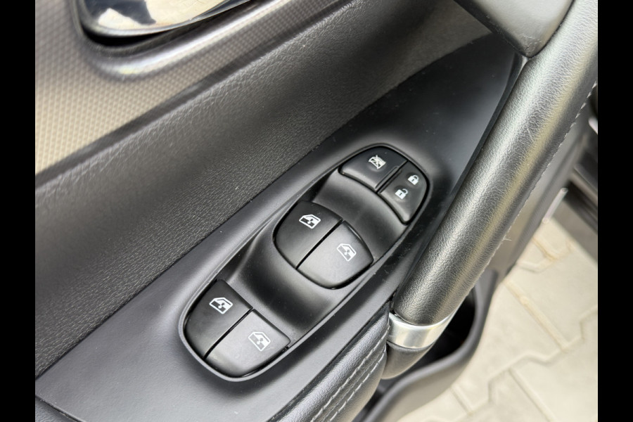 Nissan QASHQAI BWJ 2019 | 1.2T 116PK Tekna + | TREKHAAK | PANO DAK | LEER | CLIMA | 360 CAMERA | STOELVERW | 19'' LMV |