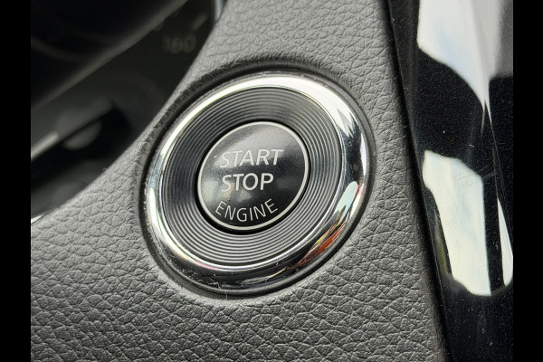 Nissan QASHQAI BWJ 2019 | 1.2T 116PK Tekna + | TREKHAAK | PANO DAK | LEER | CLIMA | 360 CAMERA | STOELVERW | 19'' LMV |