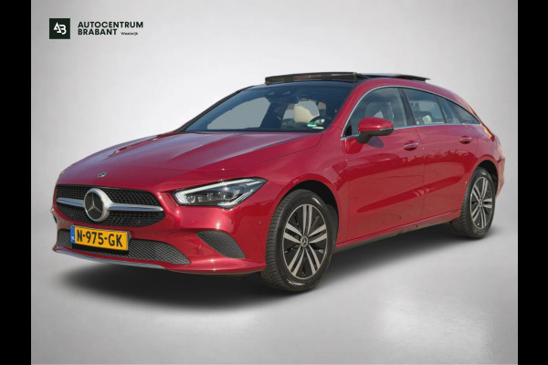Mercedes-Benz CLA-Klasse Shooting Brake 250e Solution AMG Limited (NL-auto, Goed OnderH, Panorama, SfeerV, Carplay, Lane Assist)