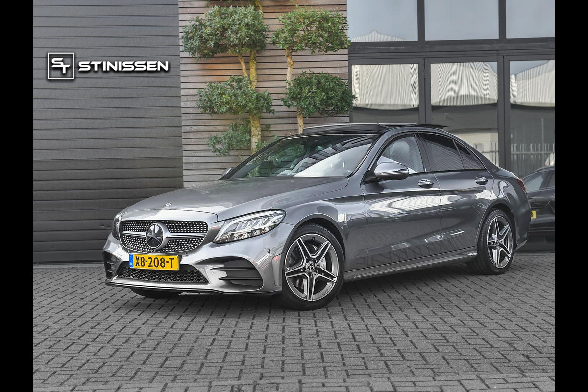 Mercedes-Benz C-Klasse 160 Business Solution AMG Panoramadak Digitaal display Alcantara Navi Carma