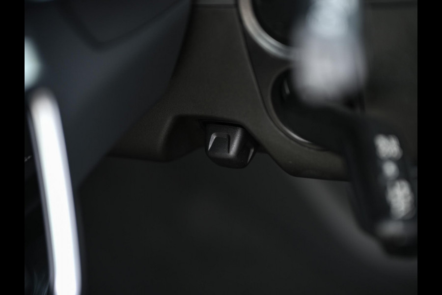 Audi A6 Avant RS 6 TFSI quattro | Achterasbesturing | VOSSEN Velgen | B&O | 360 Camera | Luchtvering | Memory Seat | Stoelverwarming V+A | Stuurverwarming | Ambiance Interieur | Trekhaak |