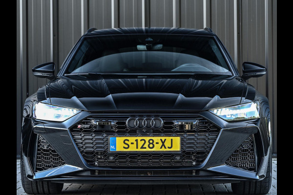 Audi A6 Avant RS 6 TFSI quattro | Achterasbesturing | VOSSEN Velgen | B&O | 360 Camera | Luchtvering | Memory Seat | Stoelverwarming V+A | Stuurverwarming | Ambiance Interieur | Trekhaak |