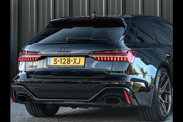 Audi A6 Avant RS 6 TFSI quattro | Achterasbesturing | VOSSEN Velgen | B&O | 360 Camera | Luchtvering | Memory Seat | Stoelverwarming V+A | Stuurverwarming | Ambiance Interieur | Trekhaak |