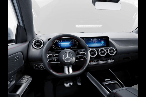 Mercedes-Benz GLA GLA 250 e AMG line | Trekhaak Panorama Dodehoek Distronic
