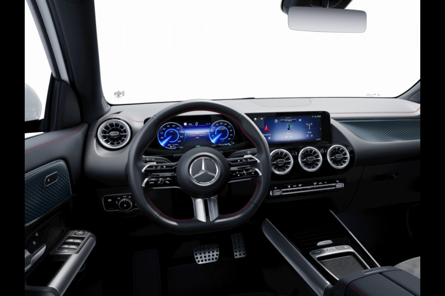 Mercedes-Benz EQA EQA 300 4MATIC AMG Line 71 kWh | Pano Carplay Winterpakket