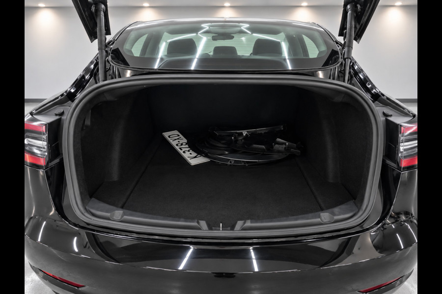 Tesla Model 3 Standard RWD Plus 60 kWh Trekhaak