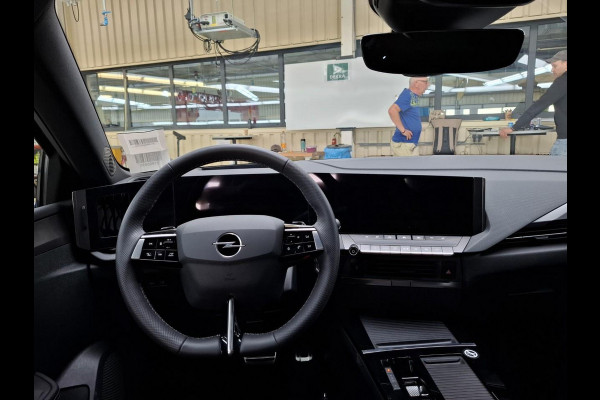 Opel Astra Sports Tourer 1.6 Turbo Plug In Hybrid GSe Led matrix koplampen