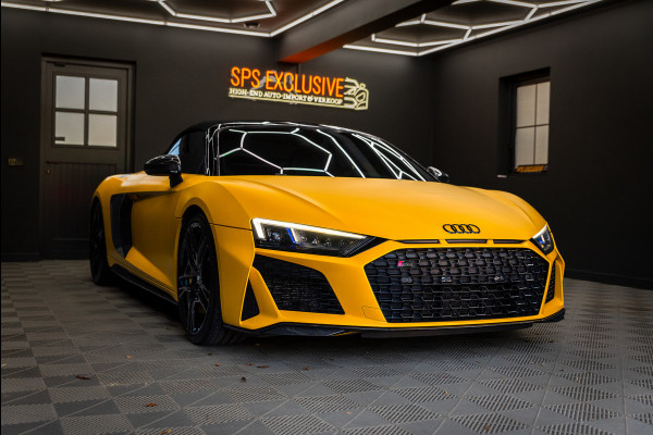 Audi R8 Spyder 5.2 performance quattro / Buckets / Capristo / Keramisch / Non OPF / B&O / Exclusive