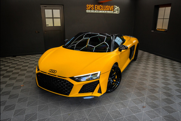 Audi R8 Spyder 5.2 performance quattro / Buckets / Capristo / Keramisch / Non OPF / B&O / Exclusive