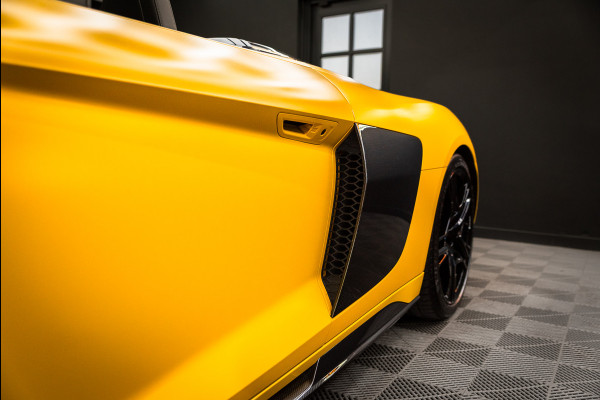 Audi R8 Spyder 5.2 performance quattro / Buckets / Capristo / Keramisch / Non OPF / B&O / Exclusive