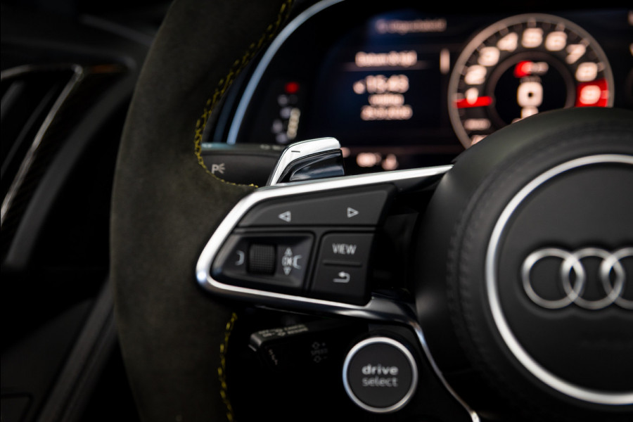 Audi R8 Spyder 5.2 performance quattro / Buckets / Capristo / Keramisch / Non OPF / B&O / Exclusive