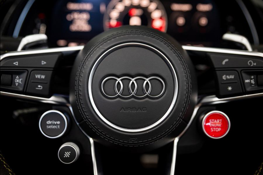 Audi R8 Spyder 5.2 performance quattro / Buckets / Capristo / Keramisch / Non OPF / B&O / Exclusive