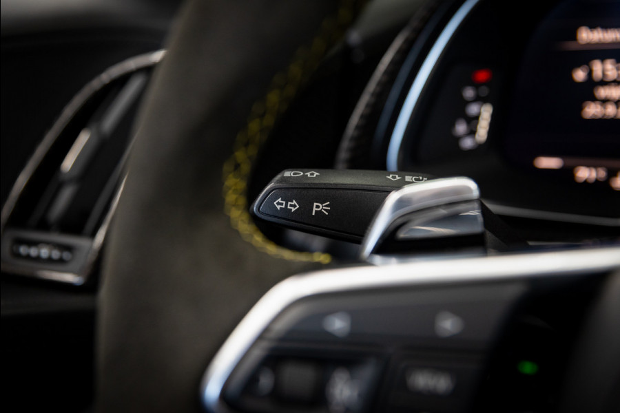 Audi R8 Spyder 5.2 performance quattro / Buckets / Capristo / Keramisch / Non OPF / B&O / Exclusive