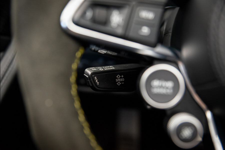 Audi R8 Spyder 5.2 performance quattro / Buckets / Capristo / Keramisch / Non OPF / B&O / Exclusive