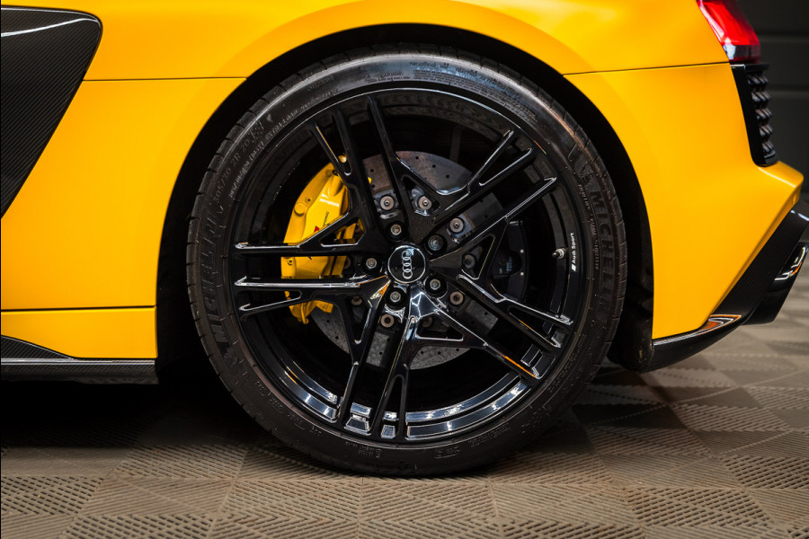 Audi R8 Spyder 5.2 performance quattro / Buckets / Capristo / Keramisch / Non OPF / B&O / Exclusive