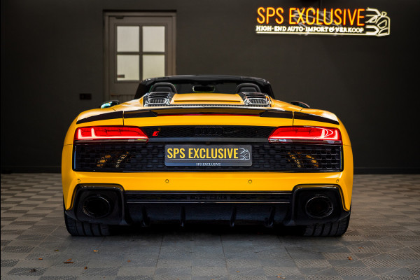 Audi R8 Spyder 5.2 performance quattro / Buckets / Capristo / Keramisch / Non OPF / B&O / Exclusive