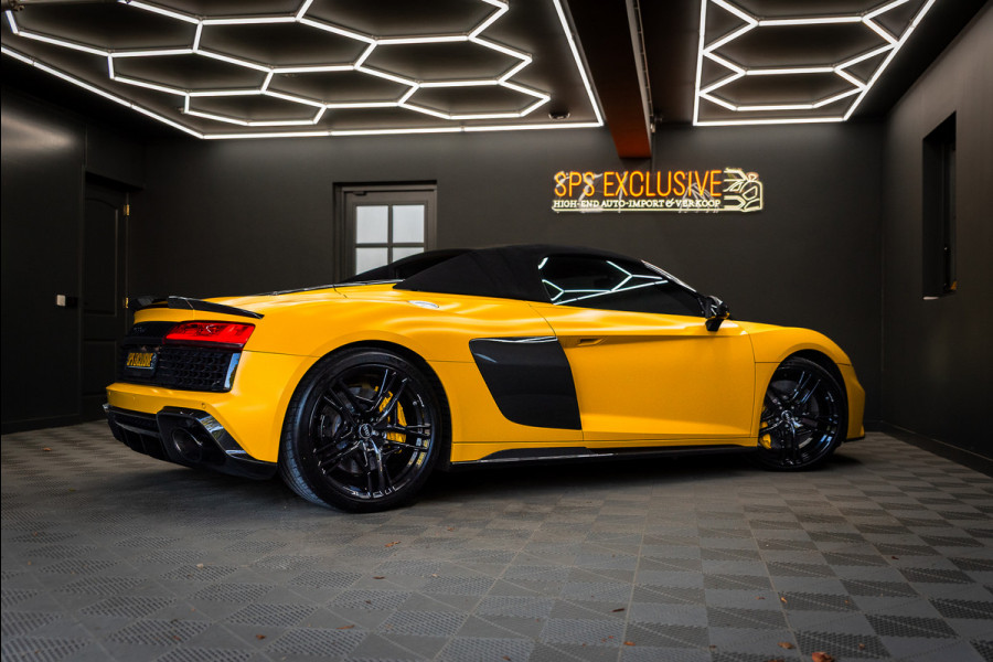 Audi R8 Spyder 5.2 performance quattro / Buckets / Capristo / Keramisch / Non OPF / B&O / Exclusive