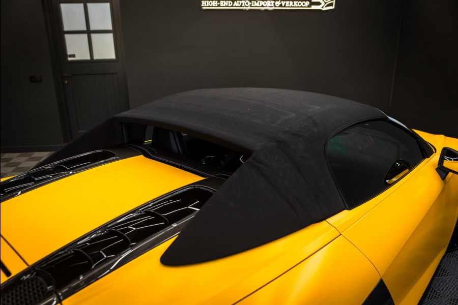Audi R8 Spyder 5.2 performance quattro / Buckets / Capristo / Keramisch / Non OPF / B&O / Exclusive