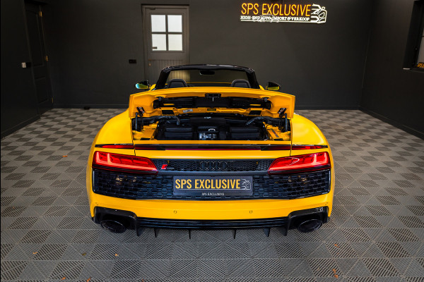 Audi R8 Spyder 5.2 performance quattro / Buckets / Capristo / Keramisch / Non OPF / B&O / Exclusive
