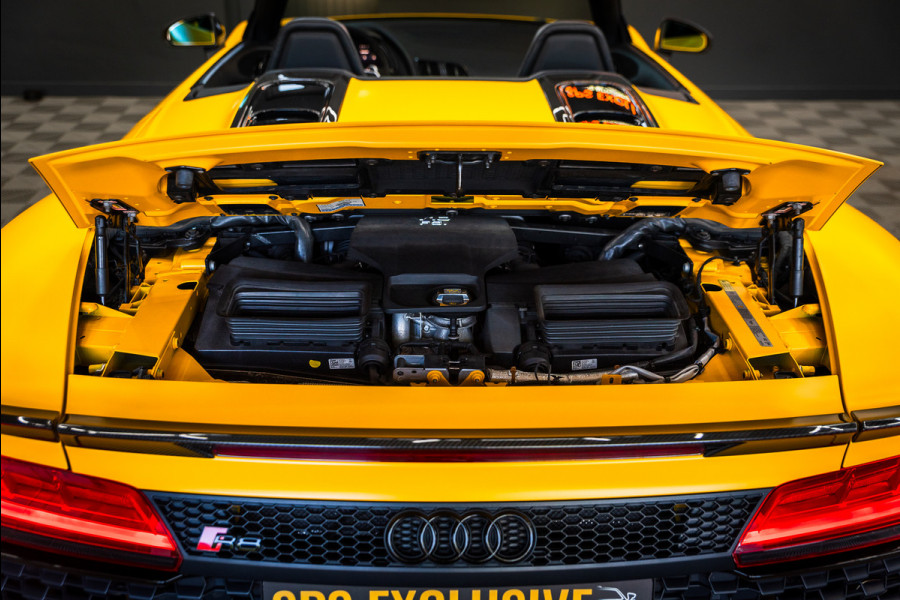 Audi R8 Spyder 5.2 performance quattro / Buckets / Capristo / Keramisch / Non OPF / B&O / Exclusive
